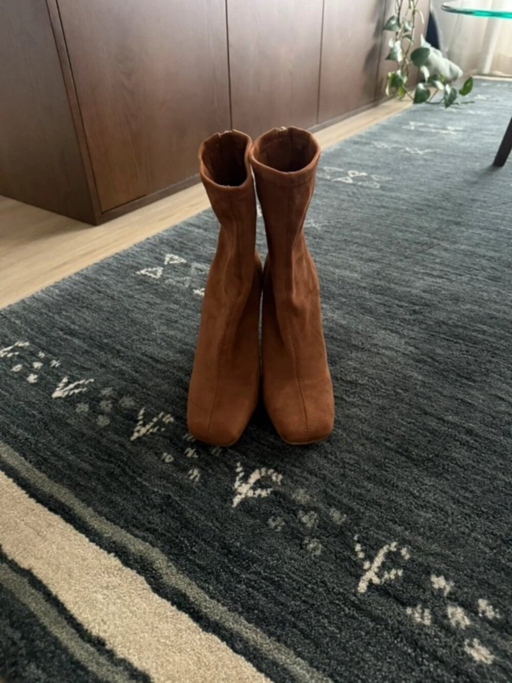 Steve Madden faux suede boots - size 7